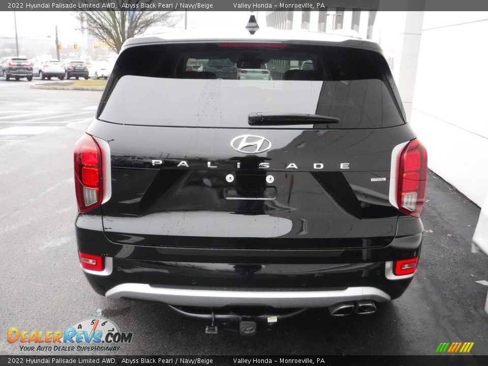 2022 Hyundai Palisade Limited AWD Abyss Black Pearl / Navy/Beige Photo #8