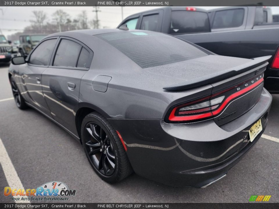 2017 Dodge Charger SXT Granite Pearl / Black Photo #4