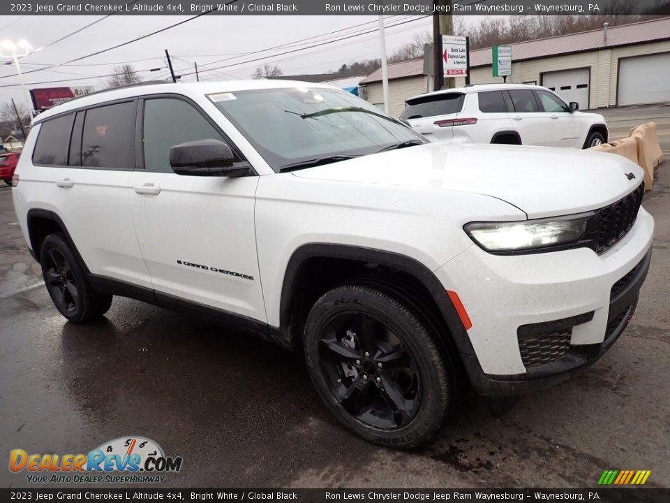 2023 Jeep Grand Cherokee L Altitude 4x4 Bright White / Global Black Photo #8