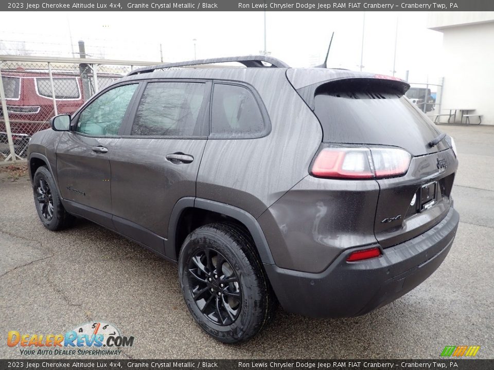 2023 Jeep Cherokee Altitude Lux 4x4 Granite Crystal Metallic / Black Photo #3