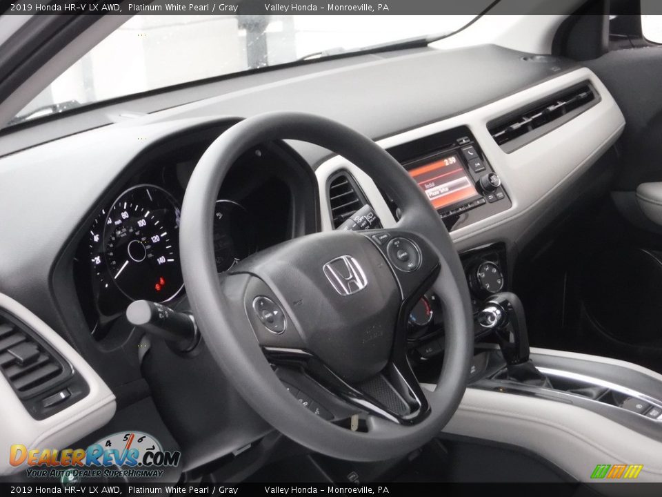 2019 Honda HR-V LX AWD Platinum White Pearl / Gray Photo #10