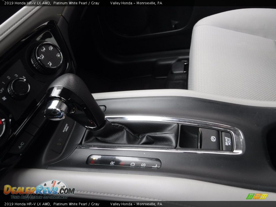 2019 Honda HR-V LX AWD Platinum White Pearl / Gray Photo #15