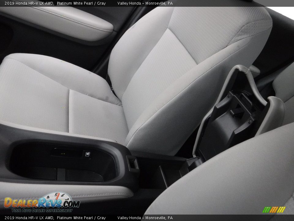 2019 Honda HR-V LX AWD Platinum White Pearl / Gray Photo #23
