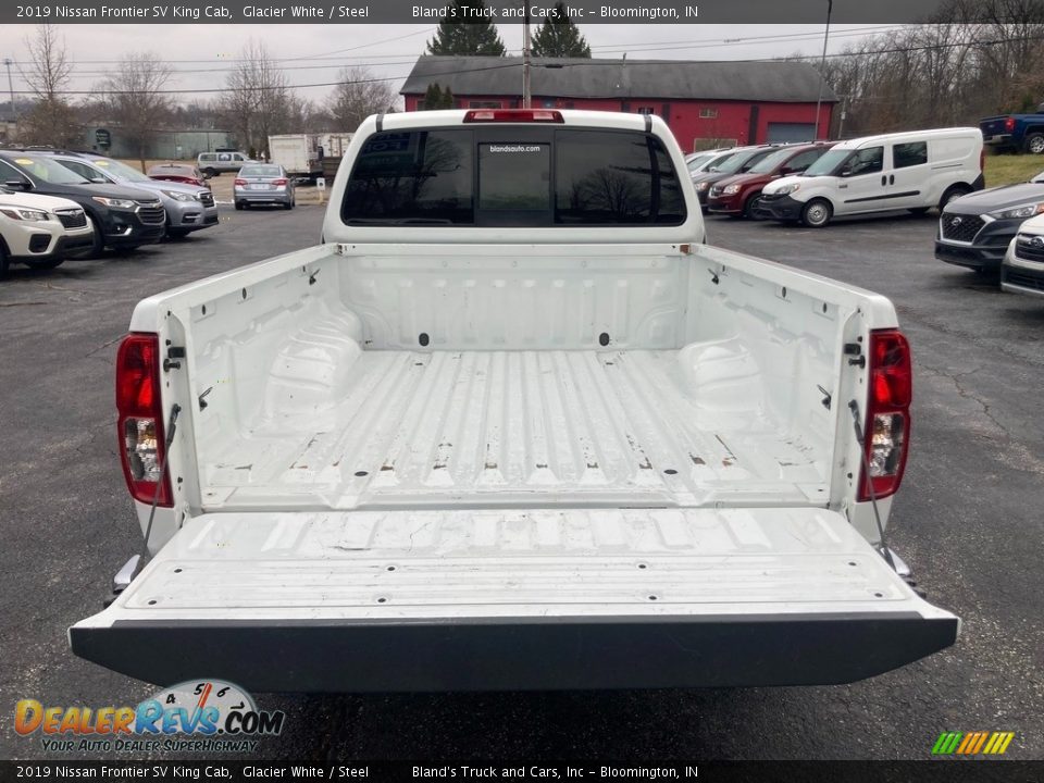 2019 Nissan Frontier SV King Cab Glacier White / Steel Photo #5