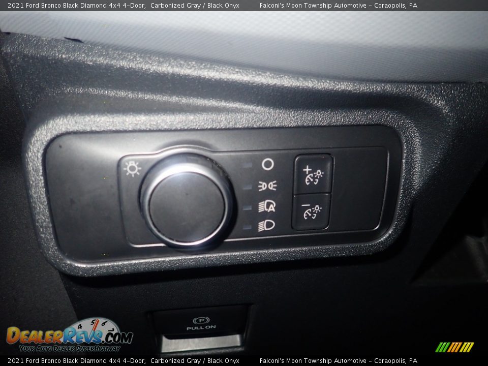 Controls of 2021 Ford Bronco Black Diamond 4x4 4-Door Photo #25