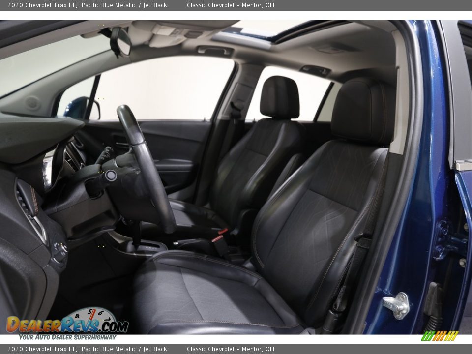 2020 Chevrolet Trax LT Pacific Blue Metallic / Jet Black Photo #5