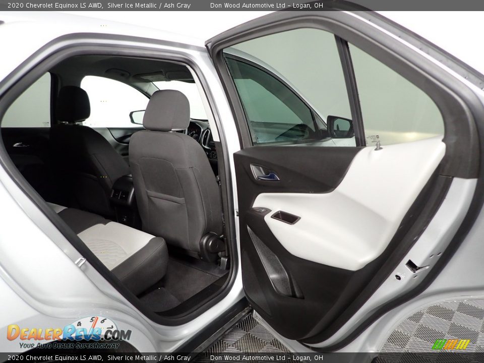 2020 Chevrolet Equinox LS AWD Silver Ice Metallic / Ash Gray Photo #27