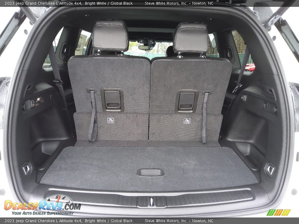 2023 Jeep Grand Cherokee L Altitude 4x4 Trunk Photo #15