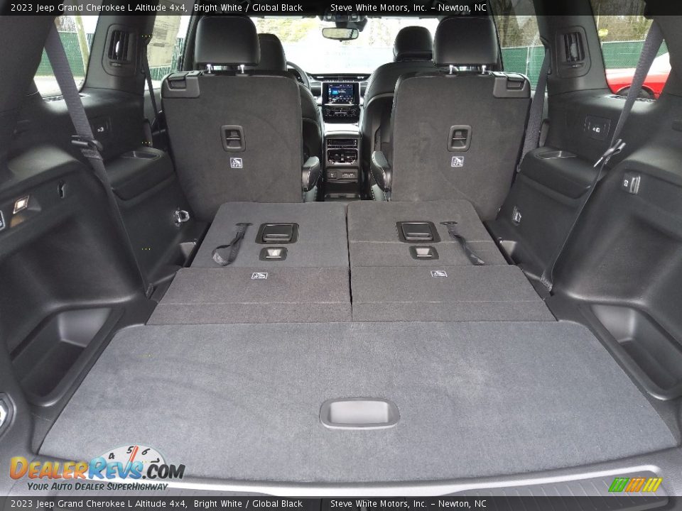 2023 Jeep Grand Cherokee L Altitude 4x4 Trunk Photo #16