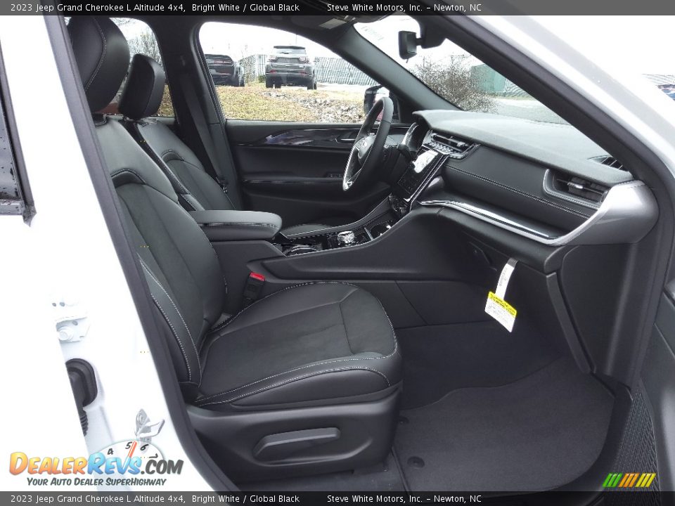 Front Seat of 2023 Jeep Grand Cherokee L Altitude 4x4 Photo #18