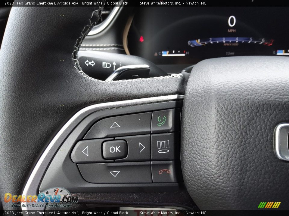 2023 Jeep Grand Cherokee L Altitude 4x4 Steering Wheel Photo #20