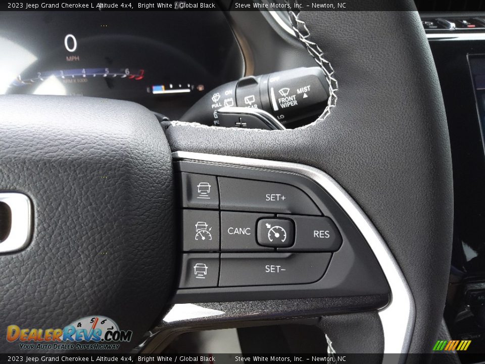 2023 Jeep Grand Cherokee L Altitude 4x4 Steering Wheel Photo #21