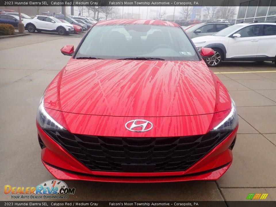 2023 Hyundai Elantra SEL Calypso Red / Medium Gray Photo #8