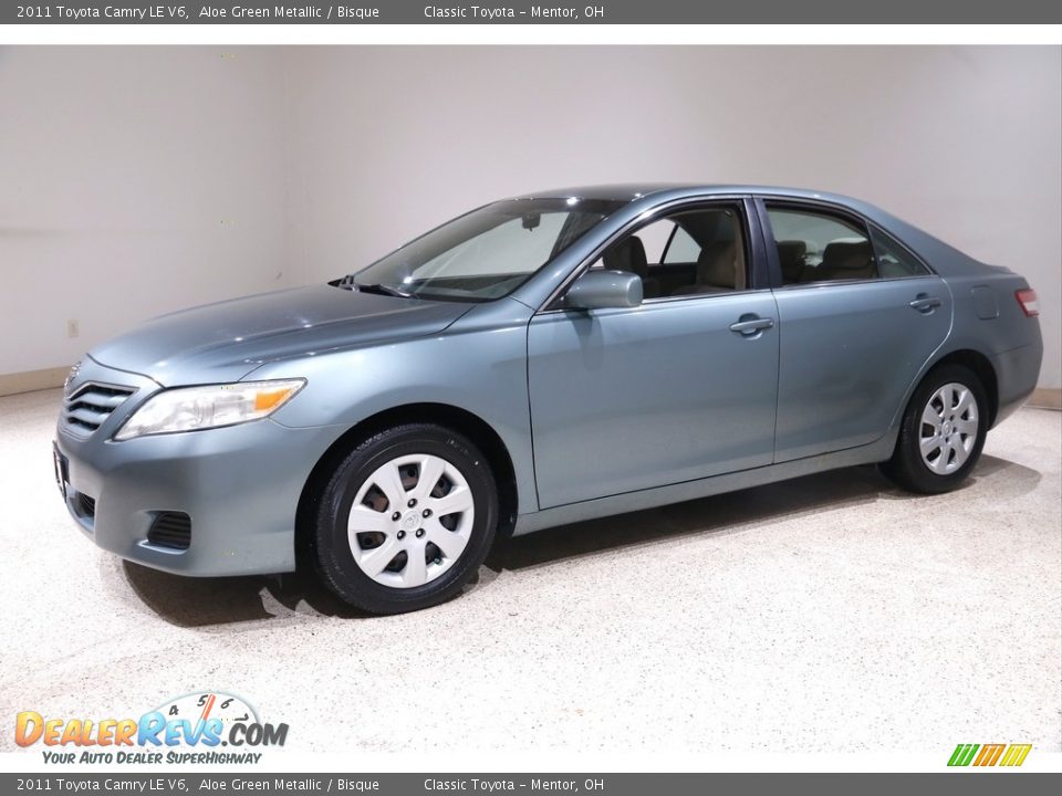 2011 Toyota Camry LE V6 Aloe Green Metallic / Bisque Photo #3