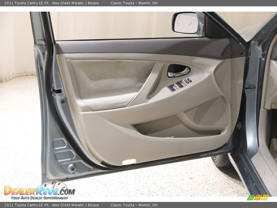 2011 Toyota Camry LE V6 Aloe Green Metallic / Bisque Photo #4
