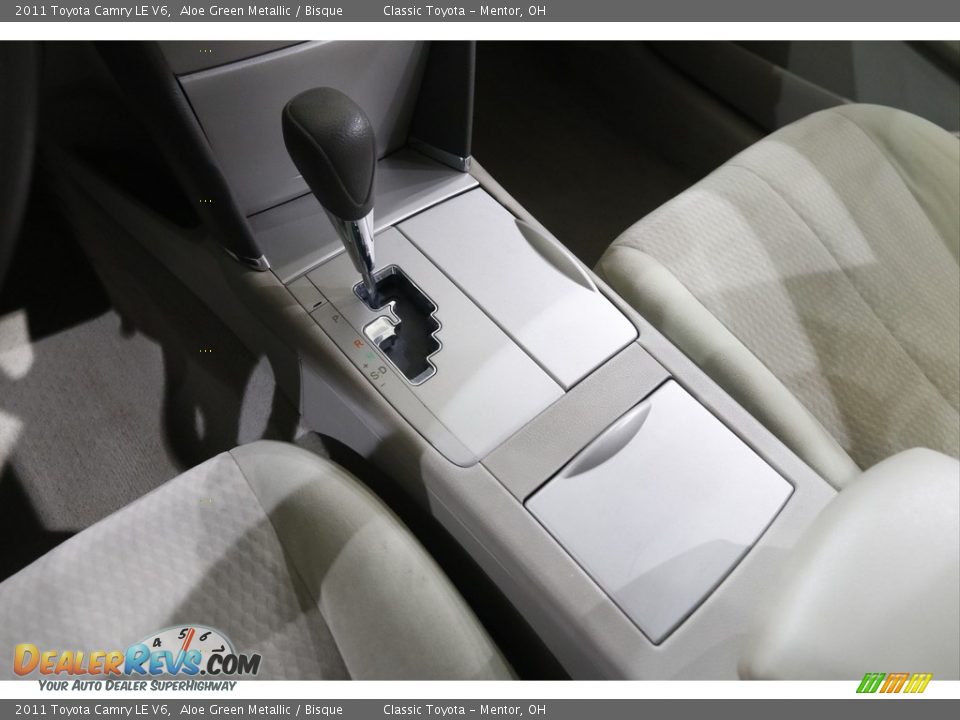 2011 Toyota Camry LE V6 Aloe Green Metallic / Bisque Photo #12