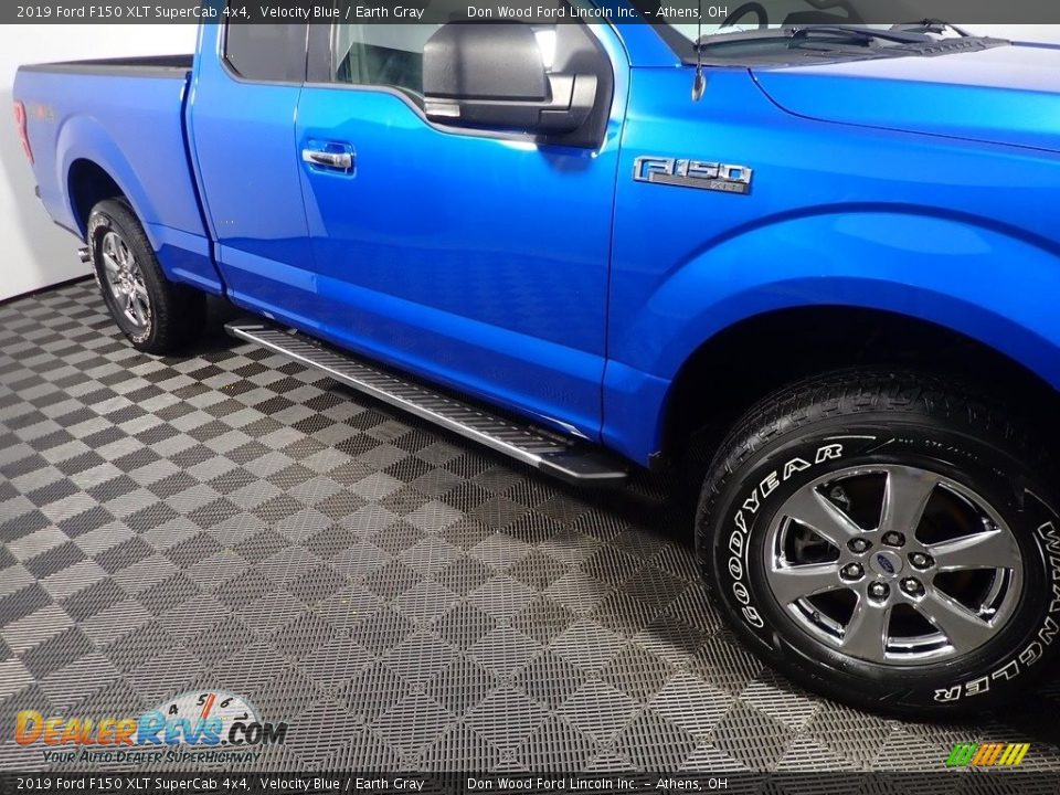 2019 Ford F150 XLT SuperCab 4x4 Velocity Blue / Earth Gray Photo #4