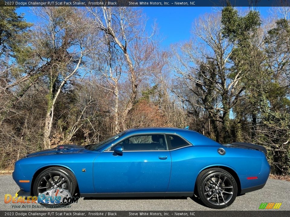 Frostbite 2023 Dodge Challenger R/T Scat Pack Shaker Photo #1