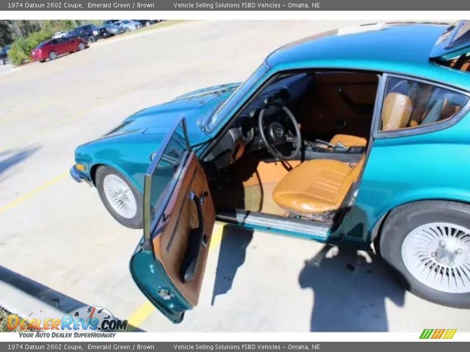 Front Seat of 1974 Datsun 260Z Coupe Photo #10