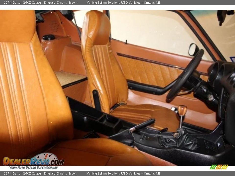 Front Seat of 1974 Datsun 260Z Coupe Photo #14