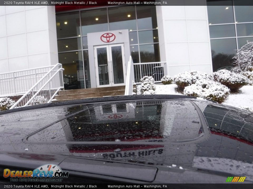 2020 Toyota RAV4 XLE AWD Midnight Black Metallic / Black Photo #3