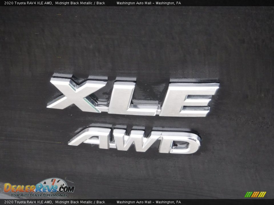 2020 Toyota RAV4 XLE AWD Midnight Black Metallic / Black Photo #19