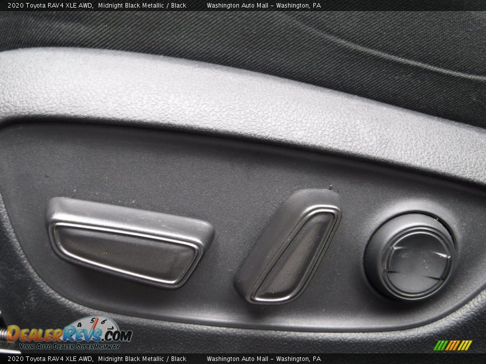 2020 Toyota RAV4 XLE AWD Midnight Black Metallic / Black Photo #23