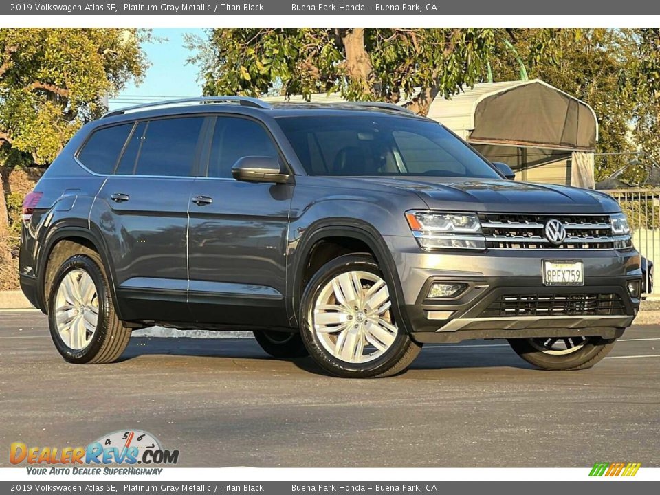 2019 Volkswagen Atlas SE Platinum Gray Metallic / Titan Black Photo #2