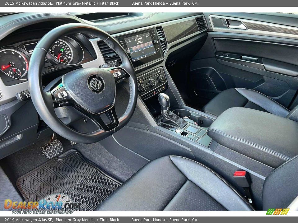2019 Volkswagen Atlas SE Platinum Gray Metallic / Titan Black Photo #10