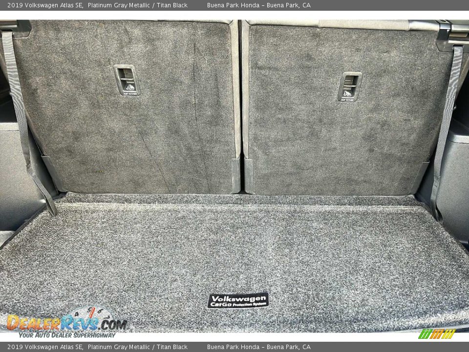 2019 Volkswagen Atlas SE Platinum Gray Metallic / Titan Black Photo #18