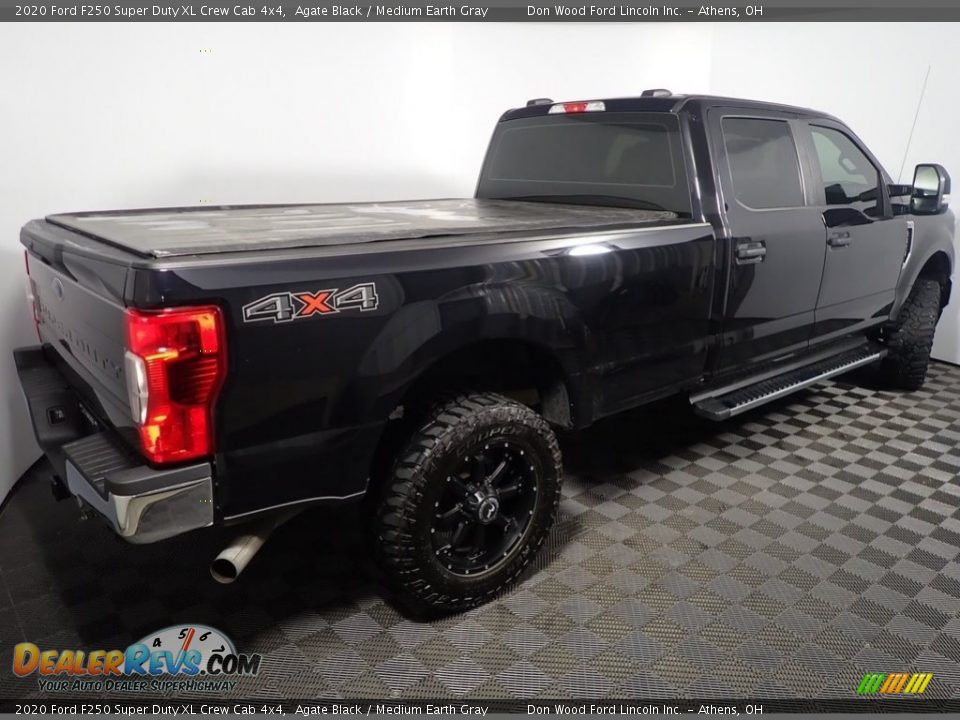 2020 Ford F250 Super Duty XL Crew Cab 4x4 Agate Black / Medium Earth Gray Photo #13