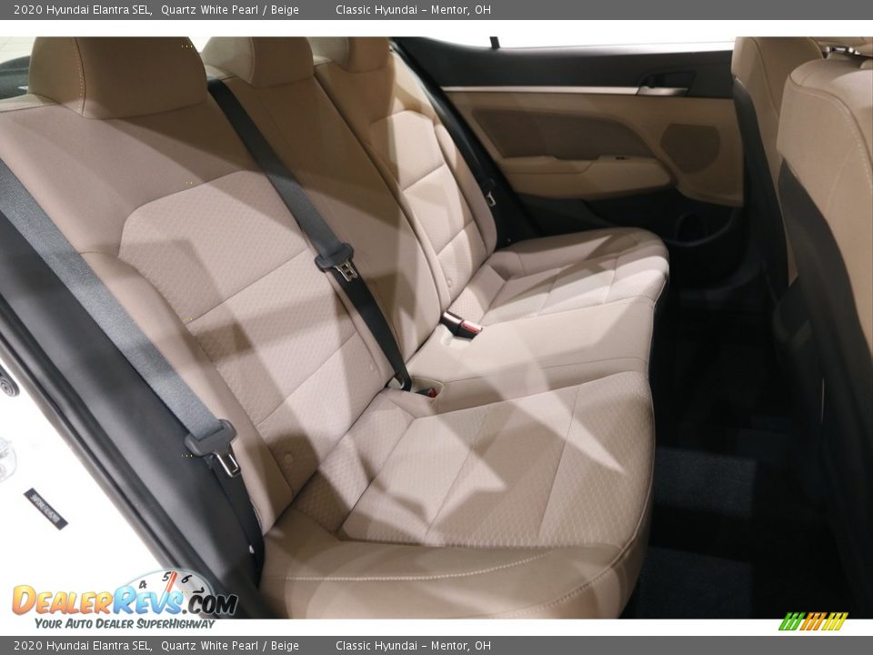 2020 Hyundai Elantra SEL Quartz White Pearl / Beige Photo #15