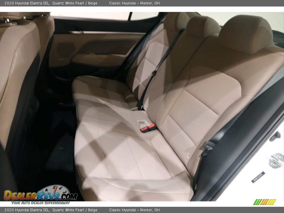 2020 Hyundai Elantra SEL Quartz White Pearl / Beige Photo #16