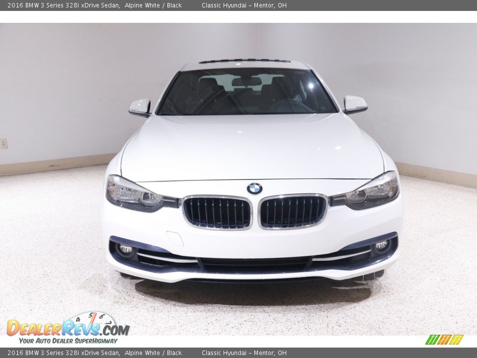 2016 BMW 3 Series 328i xDrive Sedan Alpine White / Black Photo #2