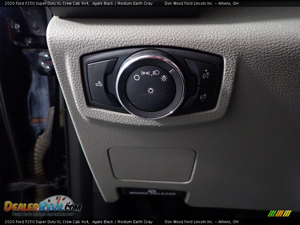 2020 Ford F250 Super Duty XL Crew Cab 4x4 Agate Black / Medium Earth Gray Photo #24