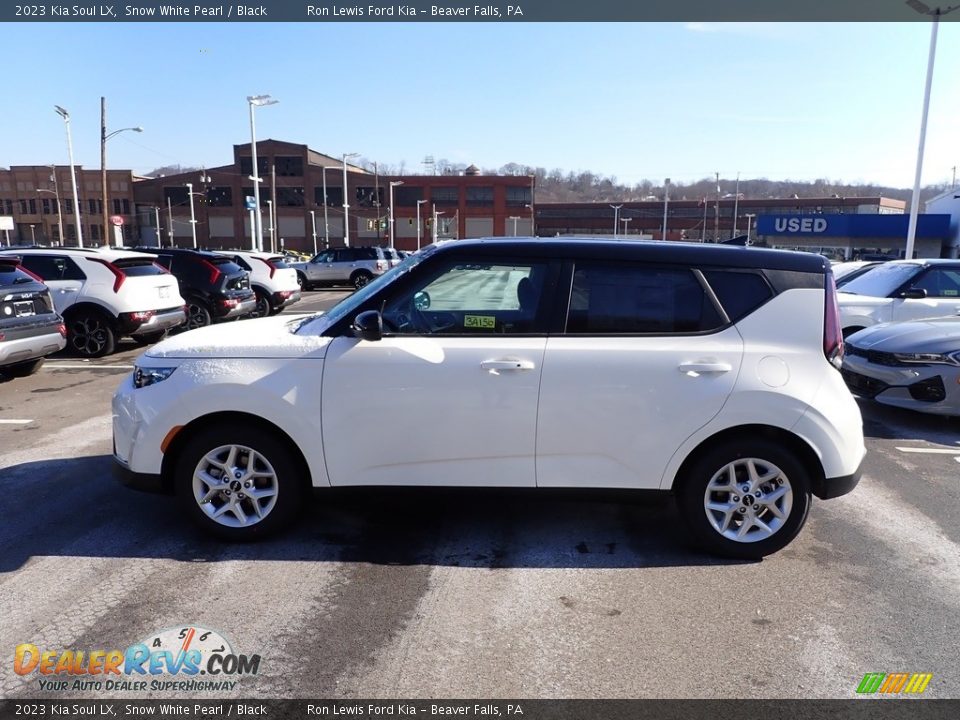 2023 Kia Soul LX Snow White Pearl / Black Photo #5