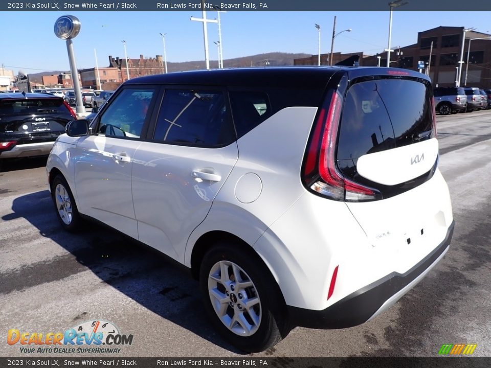 2023 Kia Soul LX Snow White Pearl / Black Photo #6