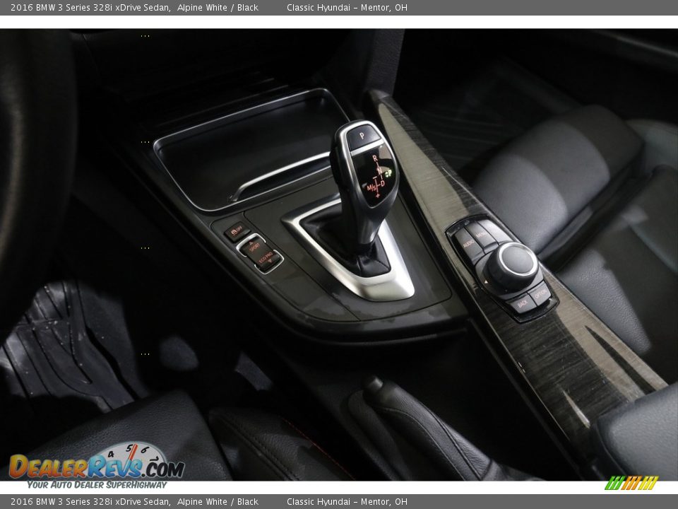 2016 BMW 3 Series 328i xDrive Sedan Alpine White / Black Photo #13