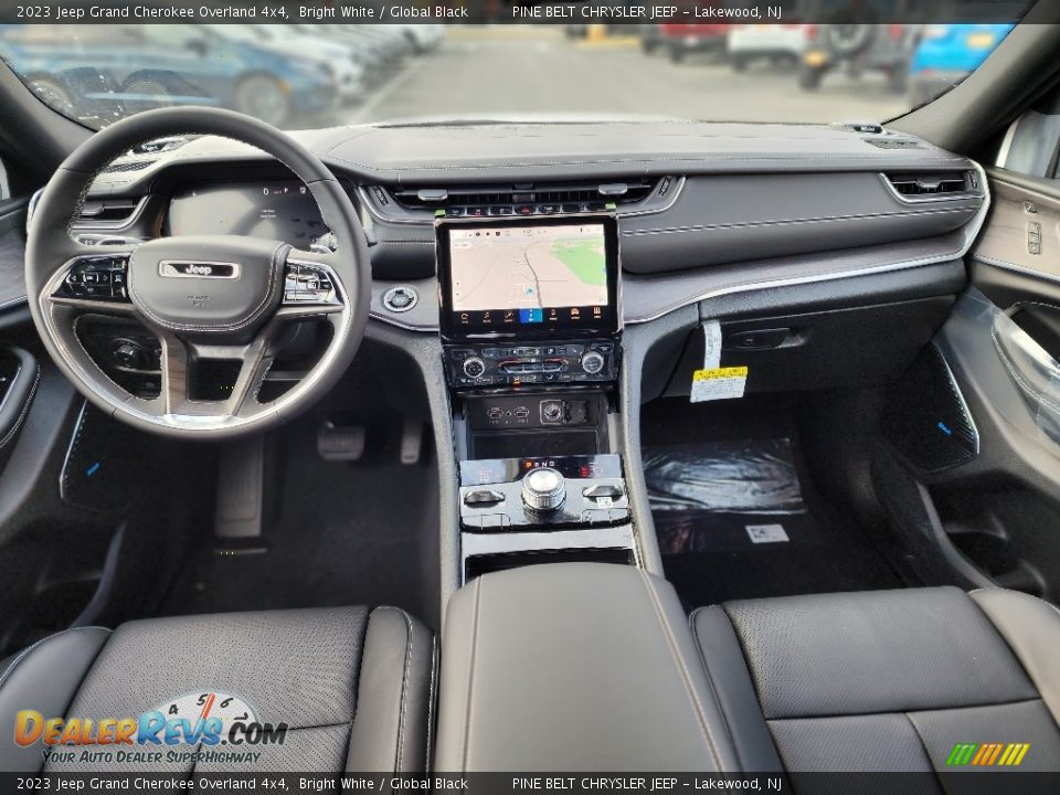 Front Seat of 2023 Jeep Grand Cherokee Overland 4x4 Photo #10