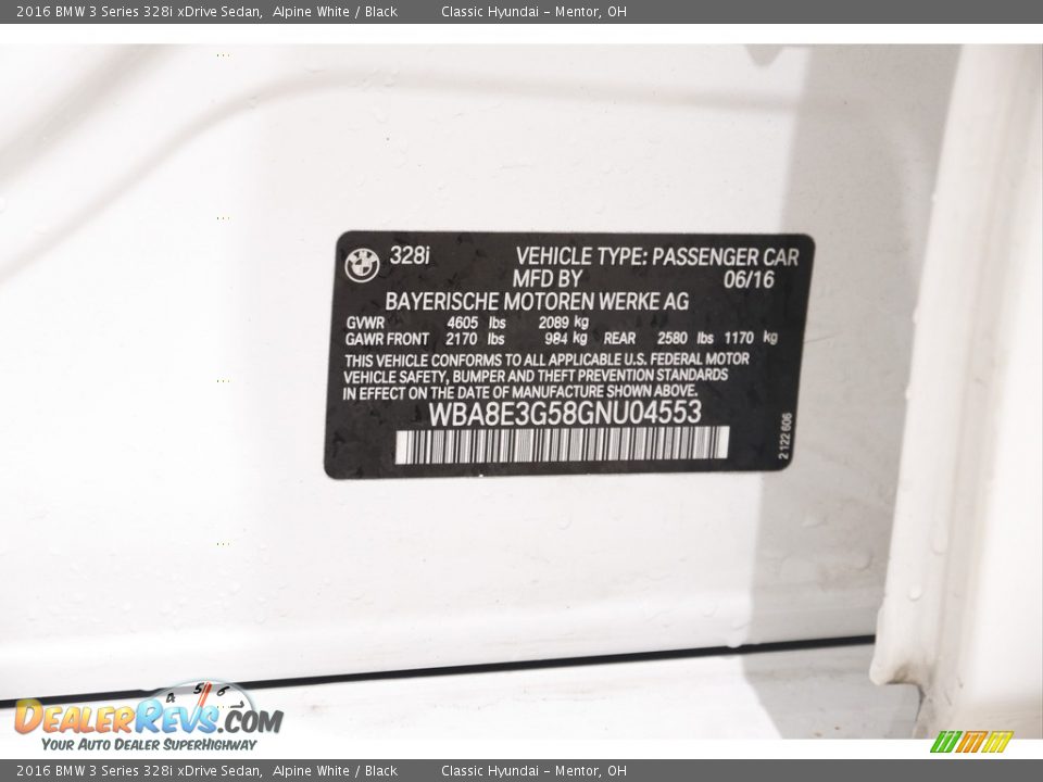 2016 BMW 3 Series 328i xDrive Sedan Alpine White / Black Photo #22
