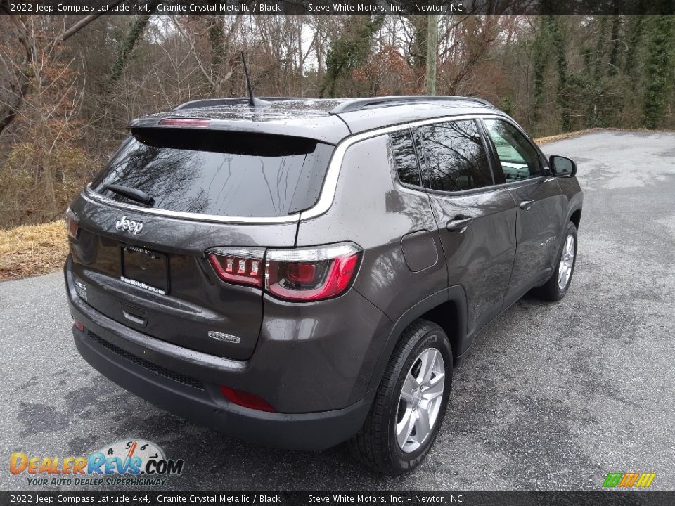 2022 Jeep Compass Latitude 4x4 Granite Crystal Metallic / Black Photo #6