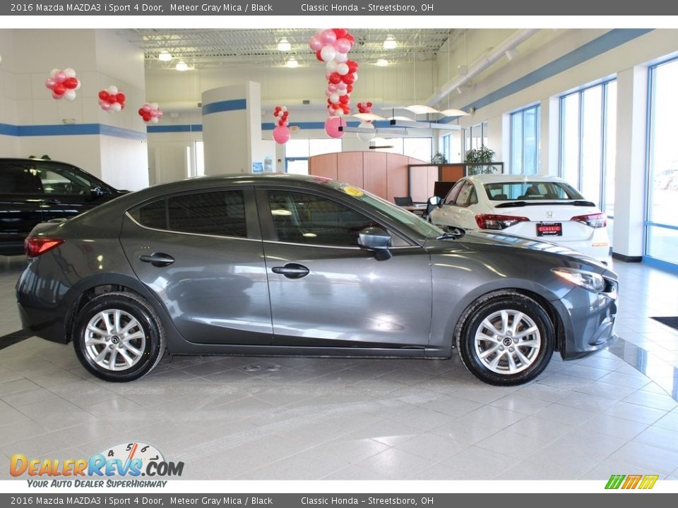 Meteor Gray Mica 2016 Mazda MAZDA3 i Sport 4 Door Photo #4