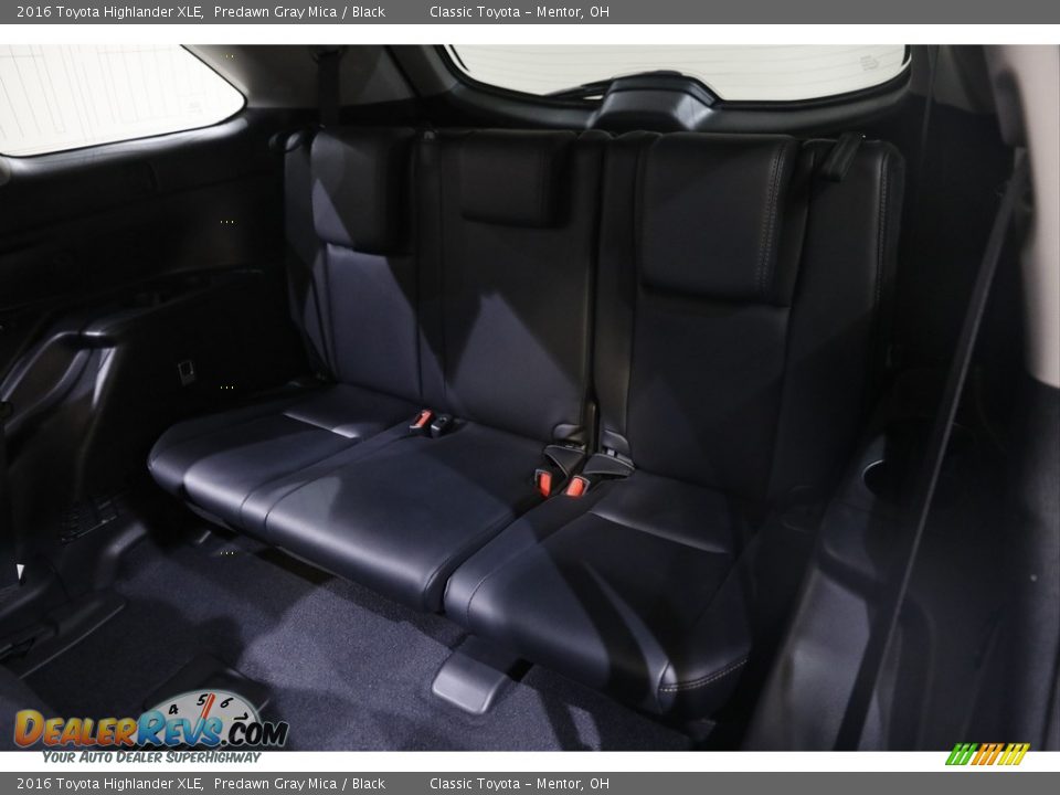 2016 Toyota Highlander XLE Predawn Gray Mica / Black Photo #20