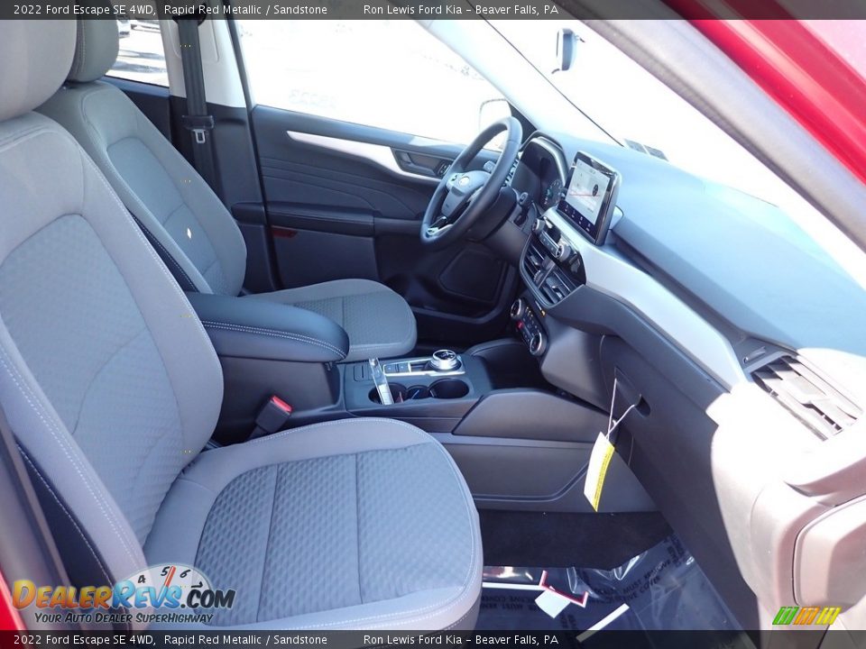 2022 Ford Escape SE 4WD Rapid Red Metallic / Sandstone Photo #11