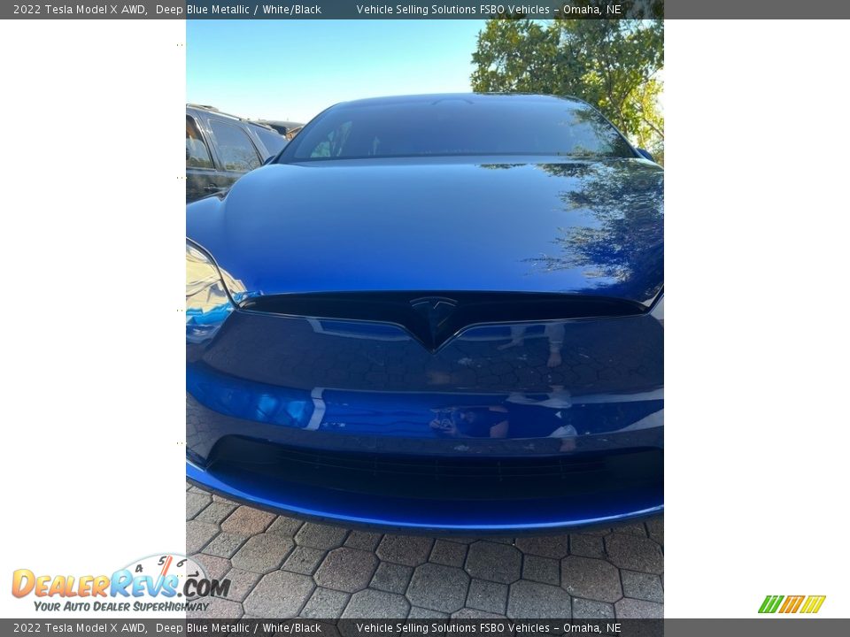 2022 Tesla Model X AWD Deep Blue Metallic / White/Black Photo #9