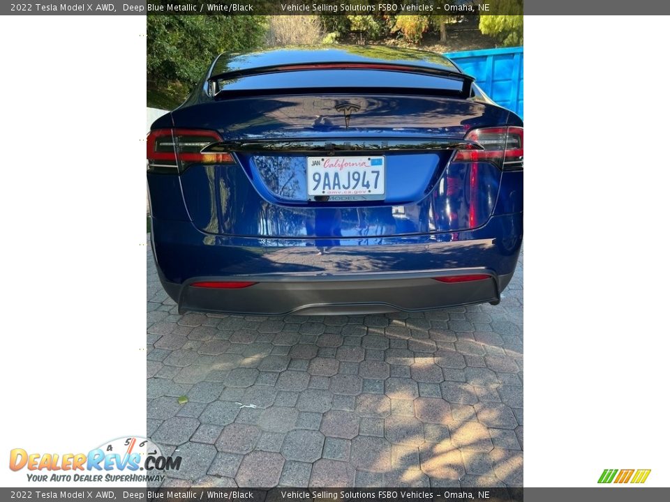 2022 Tesla Model X AWD Deep Blue Metallic / White/Black Photo #11