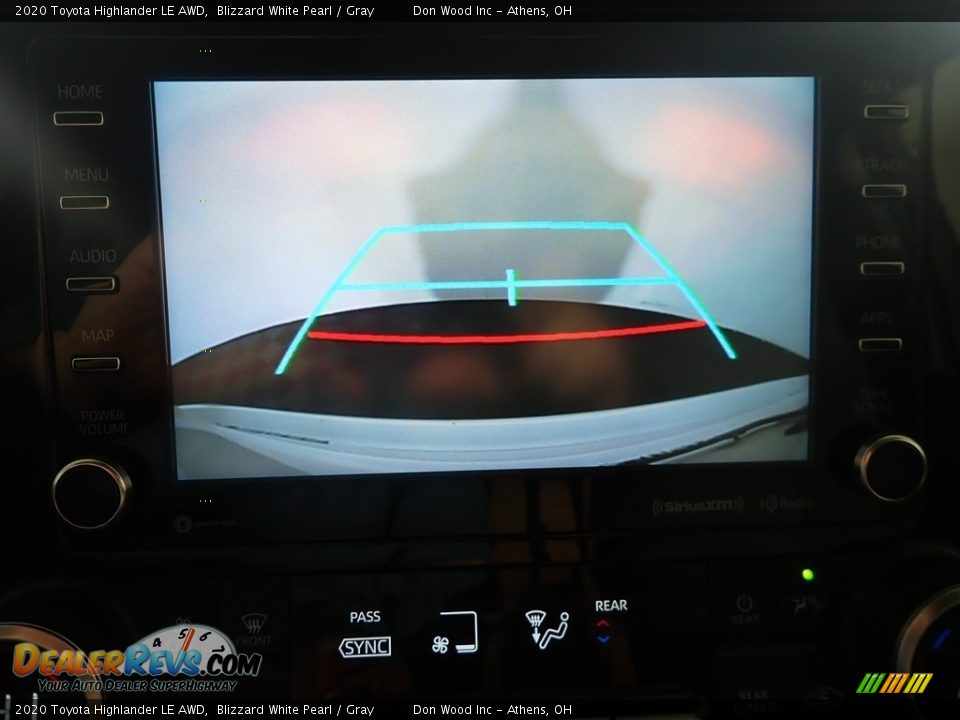 2020 Toyota Highlander LE AWD Blizzard White Pearl / Gray Photo #2