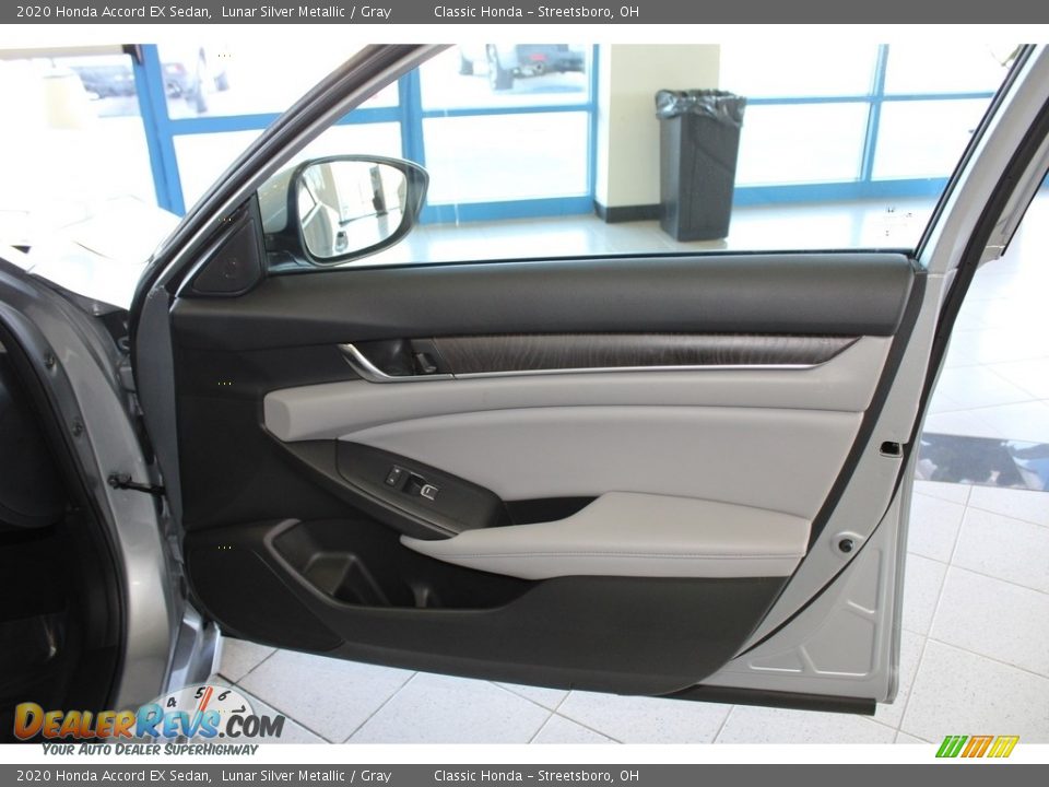 2020 Honda Accord EX Sedan Lunar Silver Metallic / Gray Photo #14