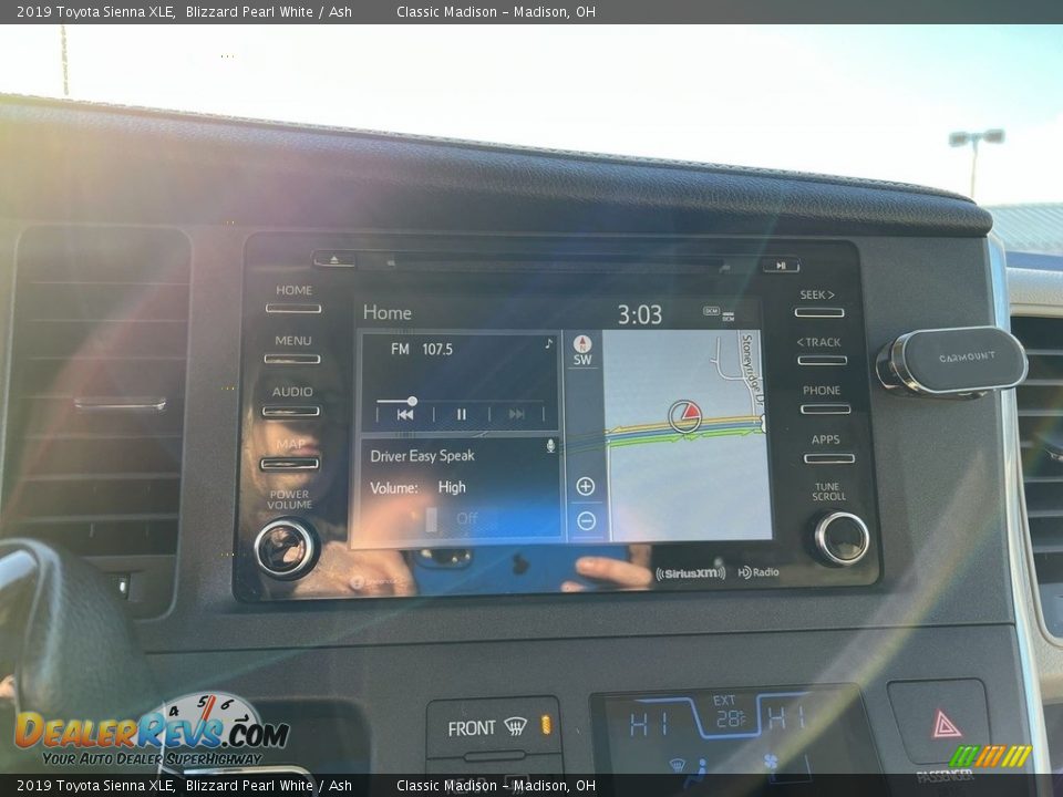 2019 Toyota Sienna XLE Blizzard Pearl White / Ash Photo #11