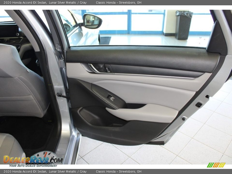 2020 Honda Accord EX Sedan Lunar Silver Metallic / Gray Photo #18